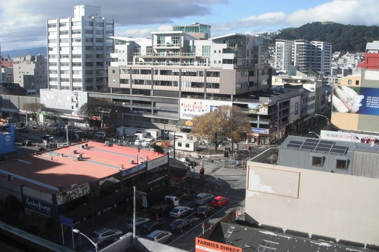 Photo of property in Quest/richard Pearse Apartment, 6/219f Willis Street, Te Aro, Wellington, 6011