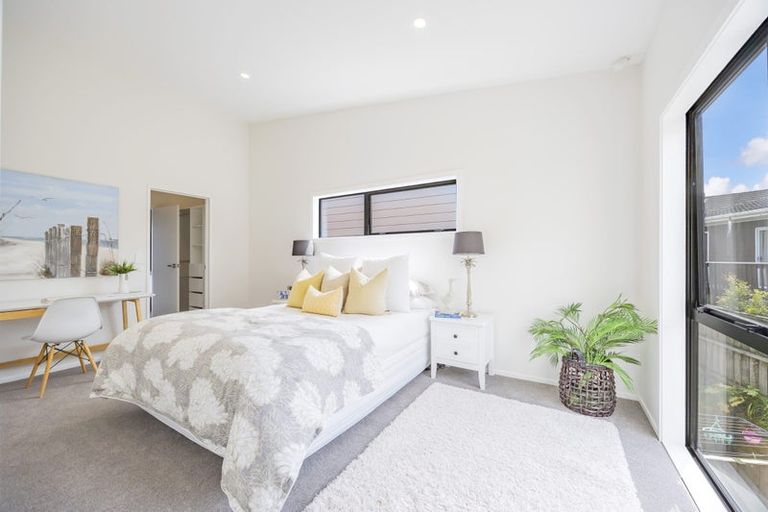 Photo of property in 6d Pax Avenue, Forrest Hill, Auckland, 0620