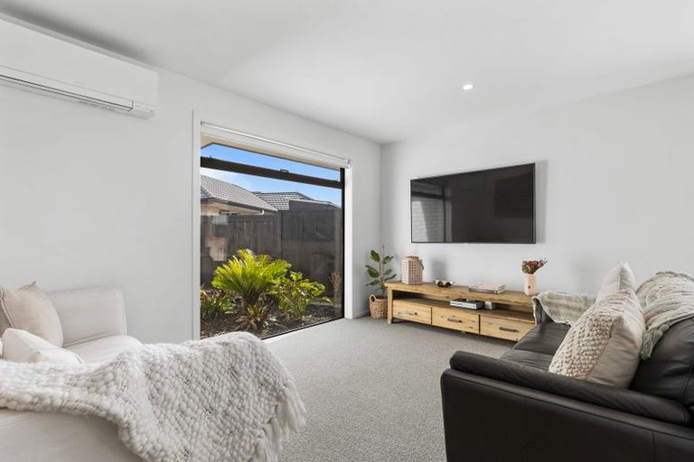 Photo of property in 3 Wahaika Way, Papamoa Beach, Papamoa, 3118