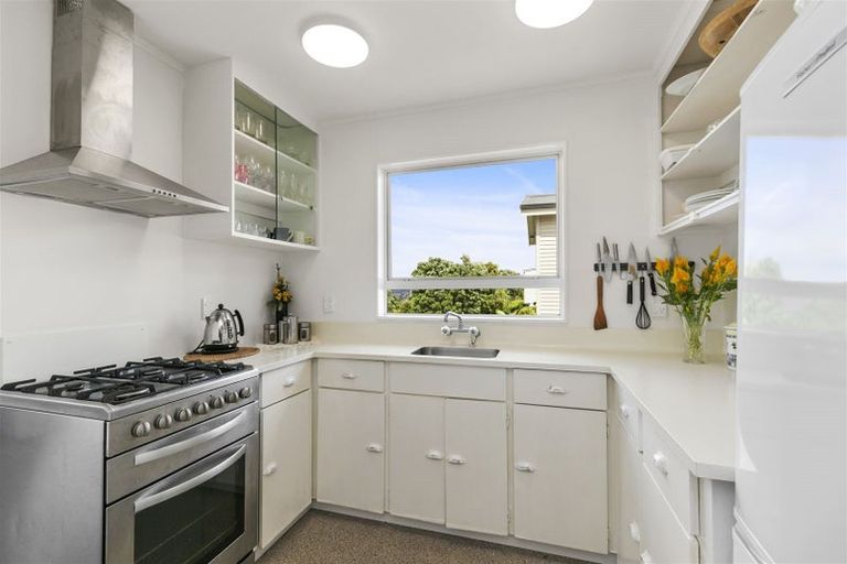 Photo of property in 80a Jubilee Road, Khandallah, Wellington, 6035