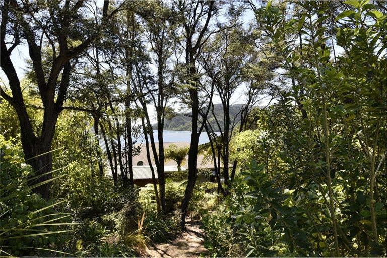 Photo of property in 51 Old Mill Road, Okiwi Bay, French Pass, 7193