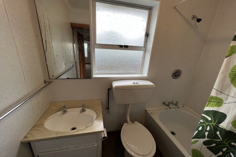 Photo of property in 6-8 Albert Street, Palmerston North, 4414