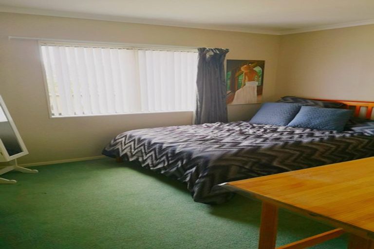 Photo of property in 19 Limerick Place, Dannemora, Auckland, 2016