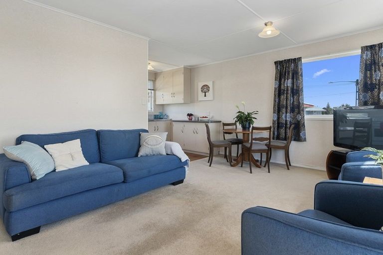 Photo of property in 9a Highmore Place, Brookfield, Tauranga, 3110