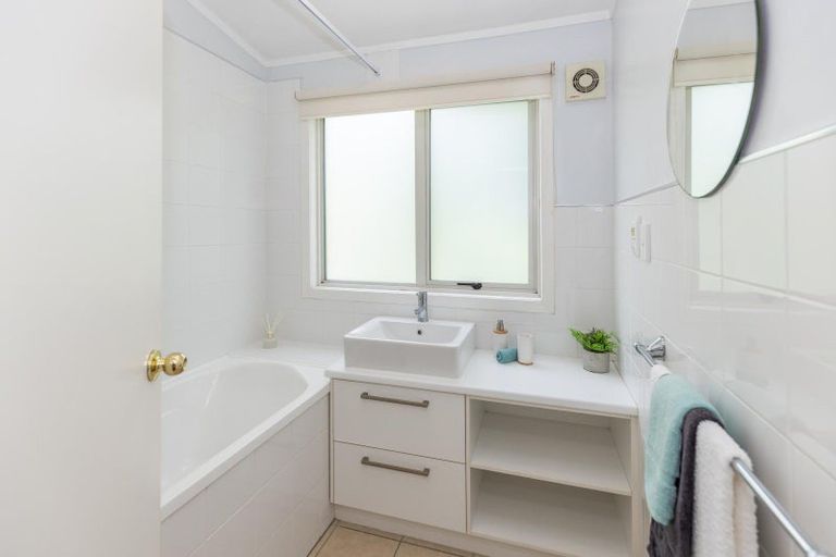 Photo of property in 76 Morrinsville Road, Hillcrest, Hamilton, 3216