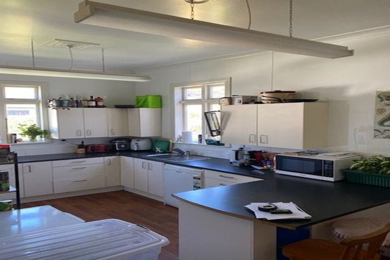 Photo of property in 1/27 Brougham Street, Mount Victoria, Wellington, 6011