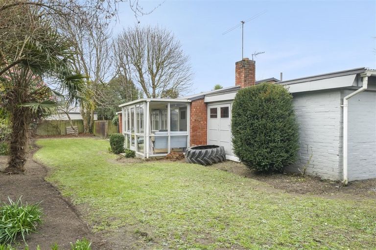 Photo of property in 65 Westburn Terrace, Burnside, Christchurch, 8041