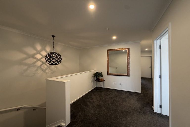 Photo of property in 33 Bristol Freighter Road, Hobsonville, Auckland, 0616