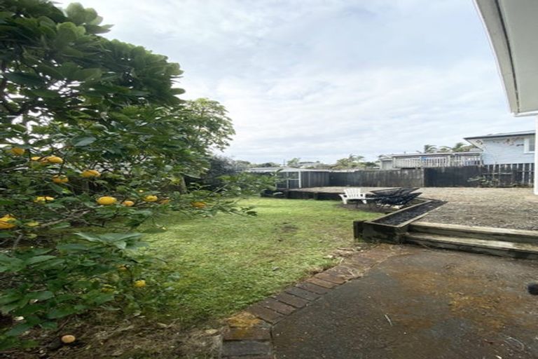 Photo of property in 21 Rame Road, Greenhithe, Auckland, 0632