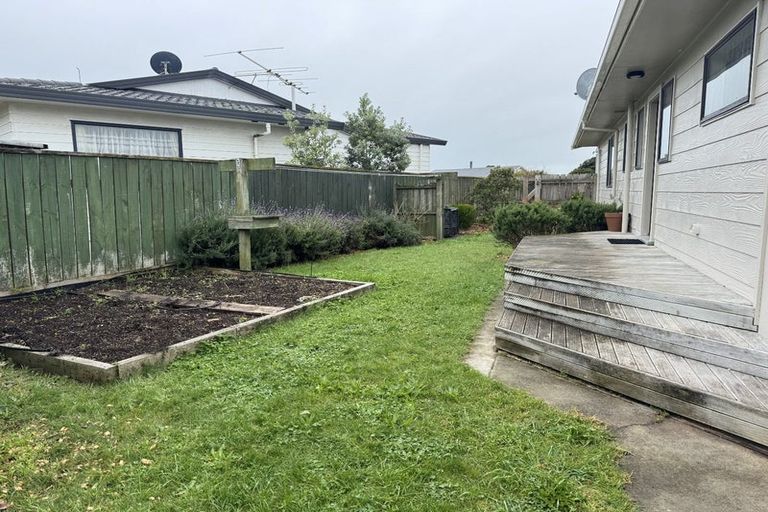 Photo of property in 5 Simcox Street, Otaki Beach, Otaki, 5512