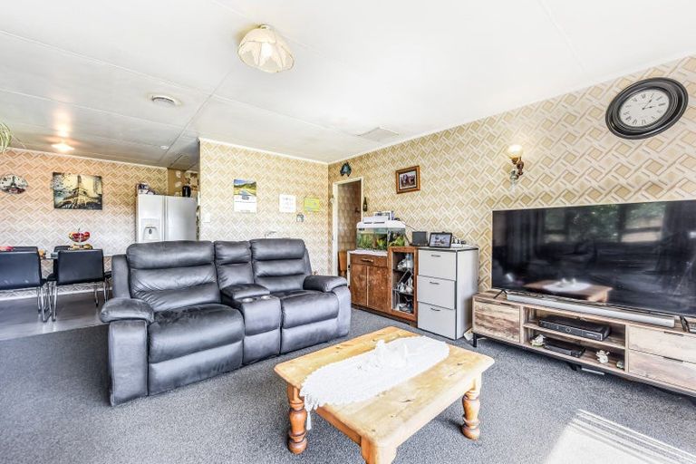 Photo of property in 1 Kauri Street, Stoke, Nelson, 7011