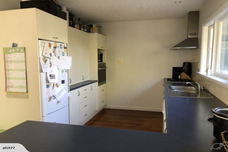 Photo of property in 155 Condell Avenue, Papanui, Christchurch, 8053