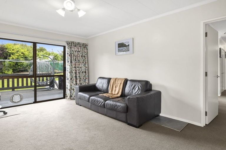 Photo of property in 13 Hogan Place, Fairfield, Dunedin, 9018