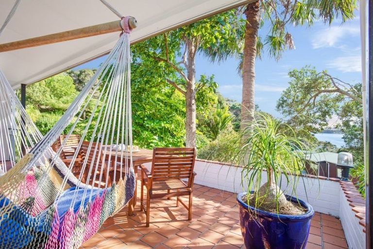 Photo of property in 35 Causeway Road, Haruru, 0204