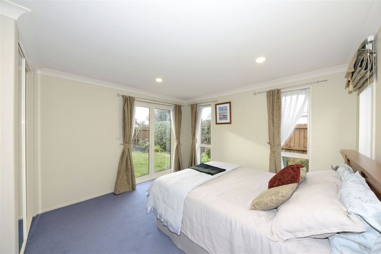Photo of property in 80b Hinau Street, Riccarton, Christchurch, 8041