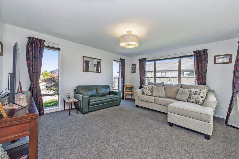 Photo of property in 21 Newbrook Terrace, Darfield, 7510