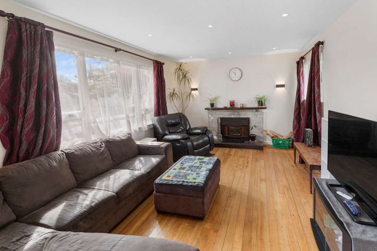Photo of property in 119 Omata Road, Marfell, New Plymouth, 4310