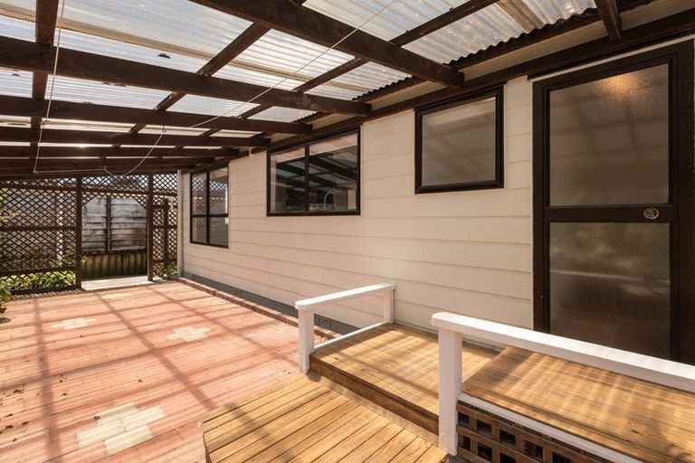 Photo of property in 2 Denby Close, Athenree, Katikati, 3177