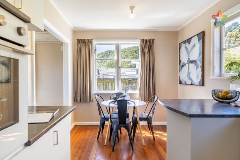 Photo of property in 274 Naenae Road, Naenae, Lower Hutt, 5011