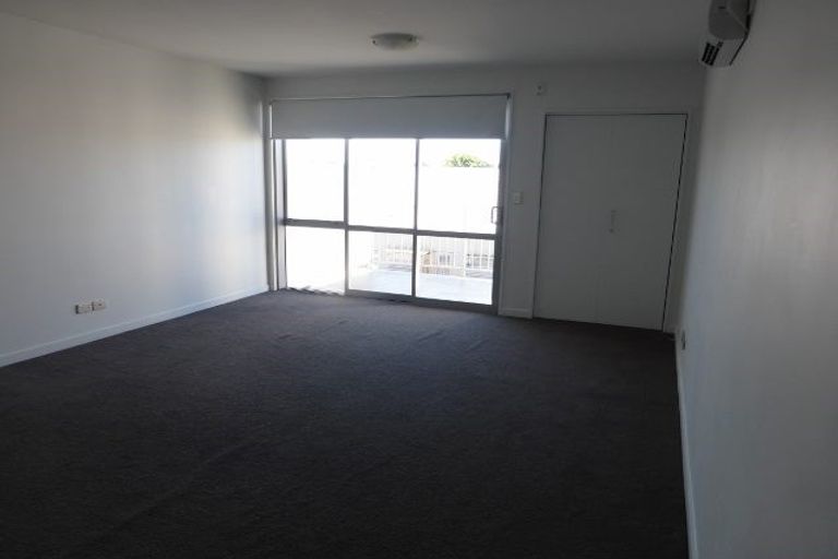 Photo of property in 16/20 Stanmore Road, Phillipstown, Christchurch, 8011