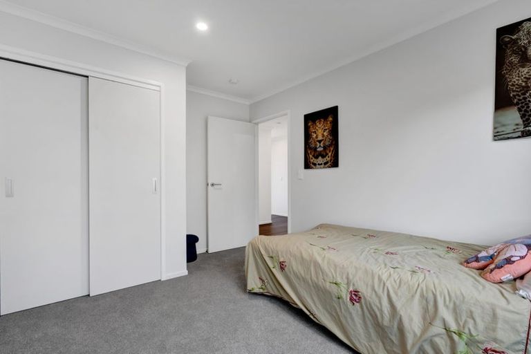 Photo of property in 4 Kakariki Lane, Waiwhakaiho, New Plymouth, 4312