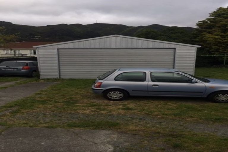 Photo of property in 19 Collett Street, Naenae, Lower Hutt, 5011