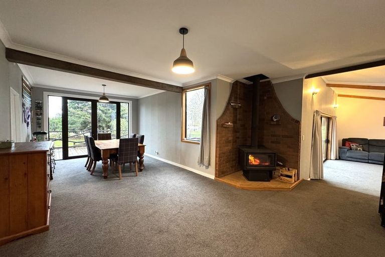 Photo of property in 51 Allan Street, Waiwera South, Clinton, 9584
