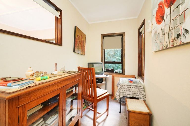 Photo of property in 30 Ruru Avenue, Otatara, Invercargill, 9879