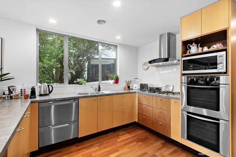 Photo of property in 96b Messines Road, Karori, Wellington, 6012