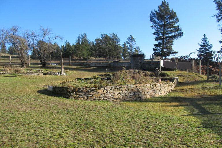 Photo of property in 165 Letts Gully Road, Letts Gully, Alexandra, 9393