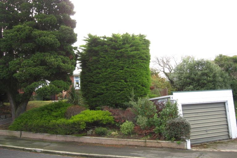 Photo of property in 37 English Avenue, Kenmure, Dunedin, 9011