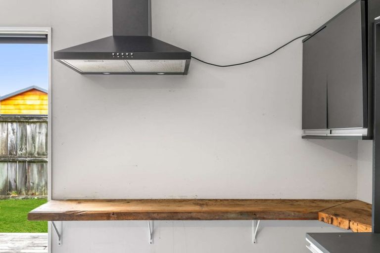 Photo of property in 22c Dickens Street, Owhata, Rotorua, 3010