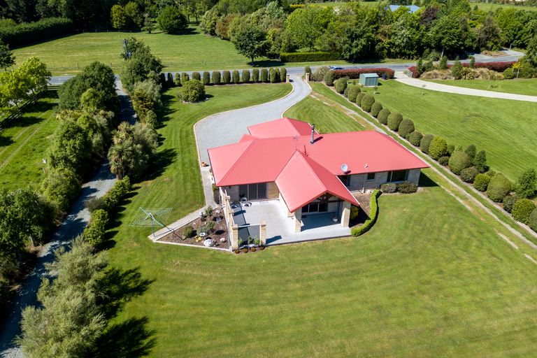 Photo of property in 27 Greig Street, Pleasant Point, 7903