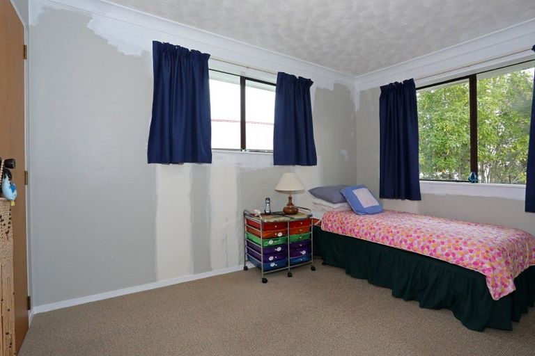 Photo of property in 12 Hammond Street, Bulls, 4818