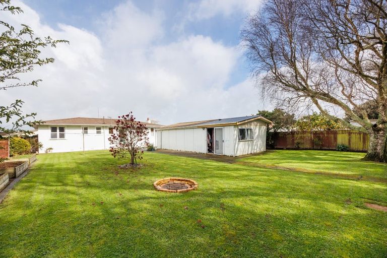 Photo of property in 17 Cavendish Crescent, Awapuni, Palmerston North, 4412