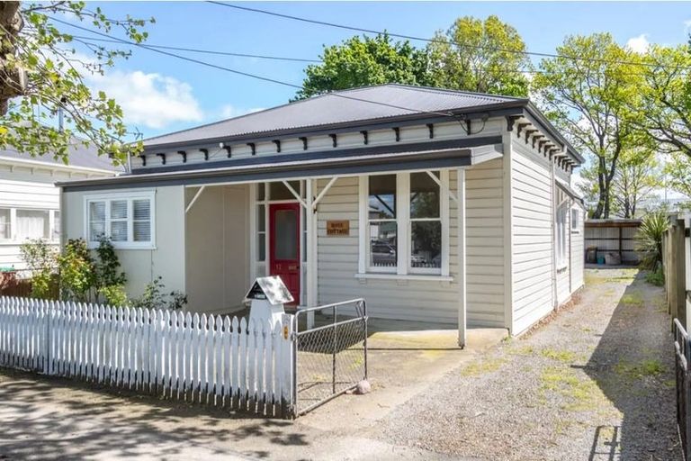Photo of property in 12 Olive Street, Masterton, 5810