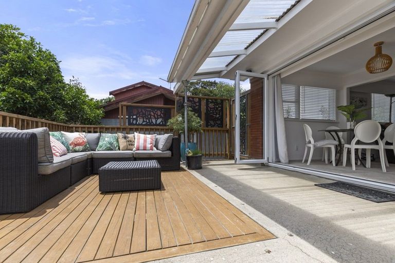 Photo of property in 9 Cardiff Street, Pukekohe, 2120