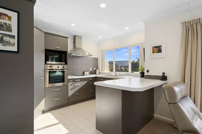 Photo of property in 11 Walter Court, Cambridge, 3434