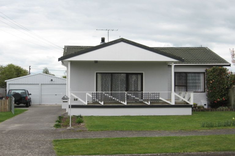 Photo of property in 32 Uta Street, Utuhina, Rotorua, 3015