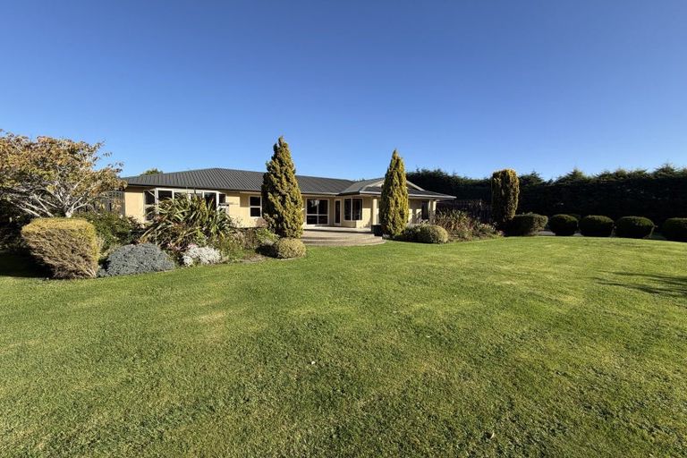Photo of property in 22 Raeburn Avenue, Otatara, Invercargill, 9879
