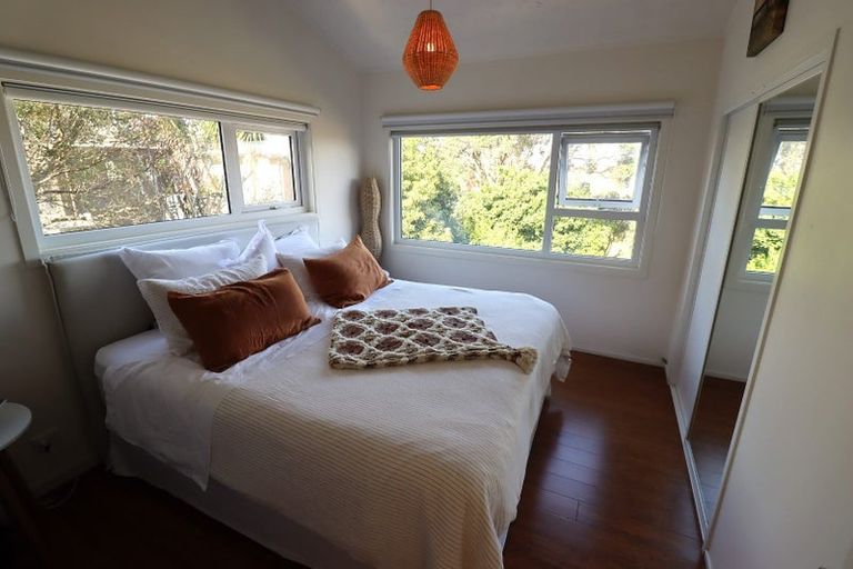 Photo of property in 3 Busbridge Place, Hillcrest, Auckland, 0627