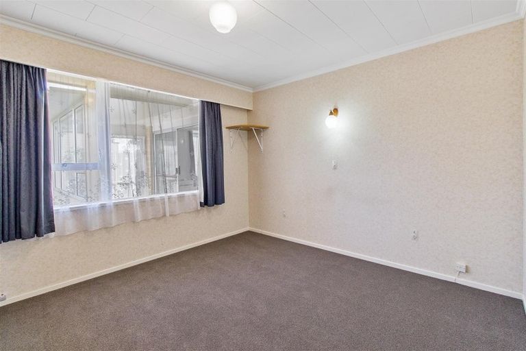 Photo of property in 1 Carlisle Street, Waimate, 7924