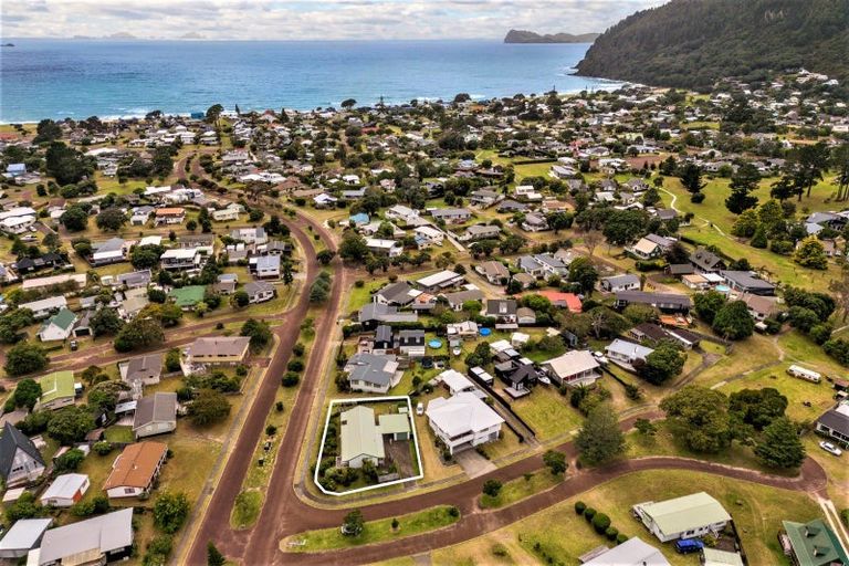 Photo of property in 37 Jubilee Drive, Pauanui, Hikuai, 3579