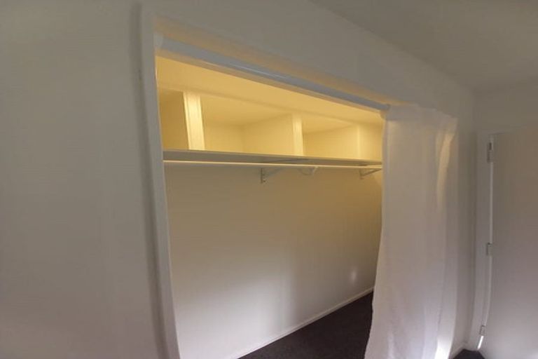 Photo of property in 89 Black Rock Road, Newlands, Wellington, 6037