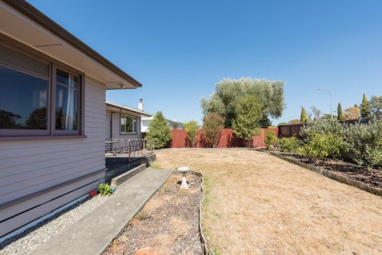 Photo of property in 37 Gladstone Road, Richmond, 7020