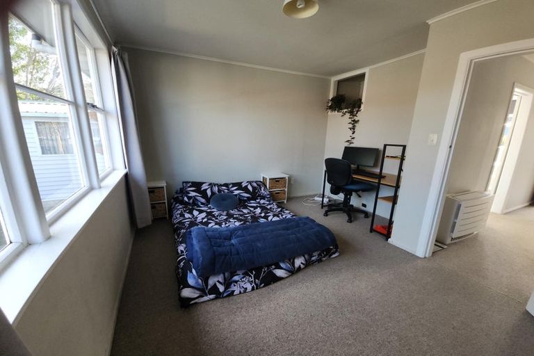 Photo of property in 28 Johnsview Terrace, Hillcrest, Hamilton, 3216