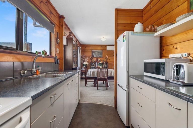 Photo of property in 3b Jet Place, Pukehangi, Rotorua, 3015