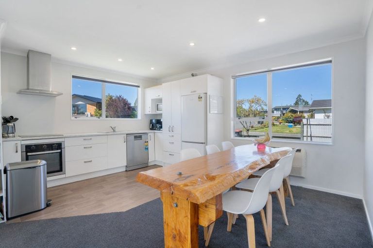 Photo of property in 5 Waterford Drive, Winton, 9720