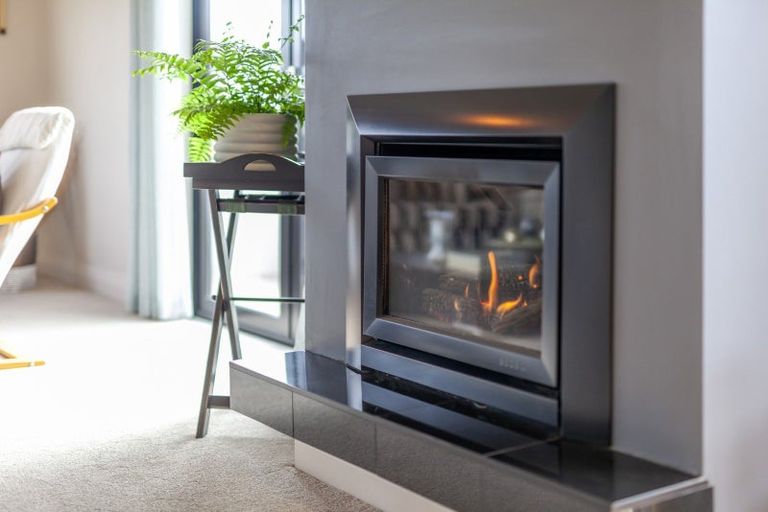 Photo of property in 5 Eatwell Avenue, Paraparaumu Beach, Paraparaumu, 5032