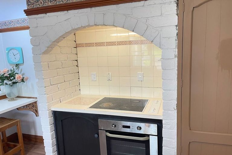 Photo of property in 41 Tuakau Road, Pukekohe, 2120